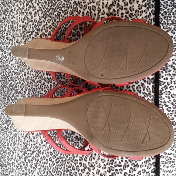 Impo red wedge sandals SZ 9 - Picture 6 of 11